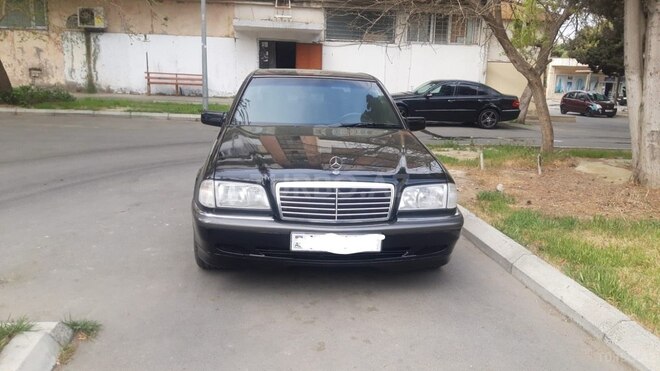 Mercedes C 240 1998, 309,000 km - 2.4 l - Bakı