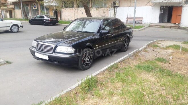 Mercedes C 240 1998, 309,000 km - 2.4 l - Bakı