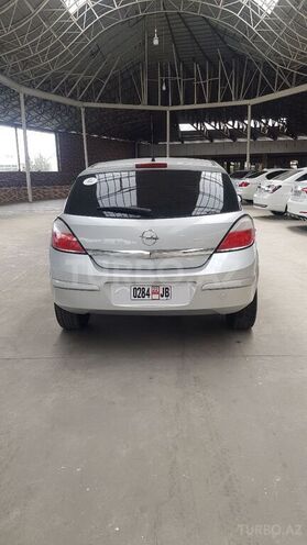 Opel Astra 2005, 142,400 km - 1.4 l - Gəncə