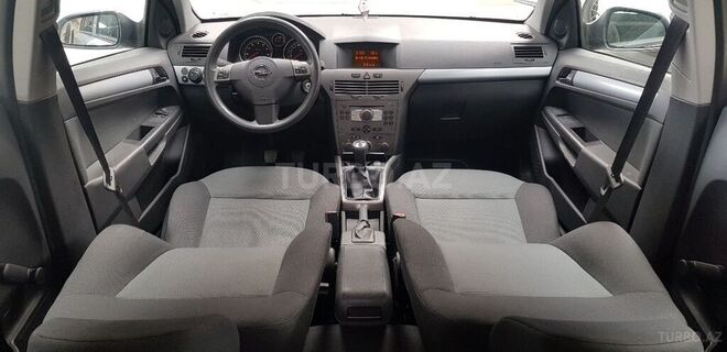 Opel Astra 2005, 142,400 km - 1.4 l - Gəncə
