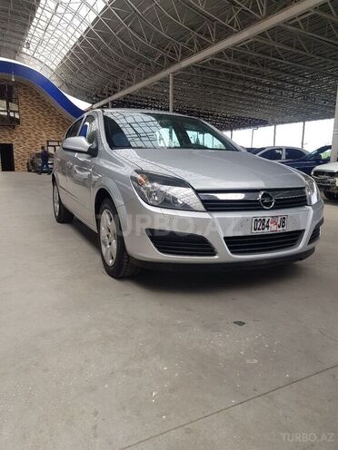 Opel Astra 2005, 142,400 km - 1.4 l - Gəncə