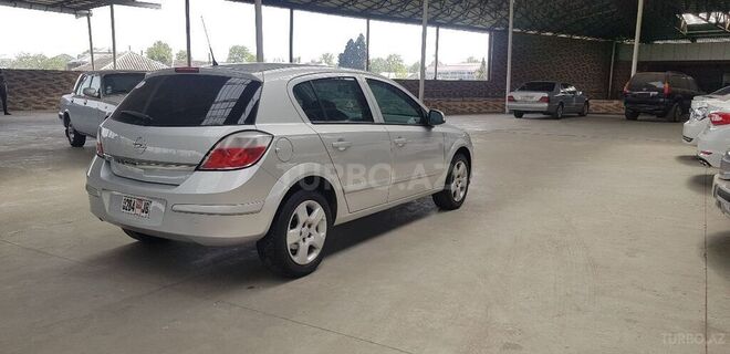 Opel Astra 2005, 142,400 km - 1.4 l - Gəncə