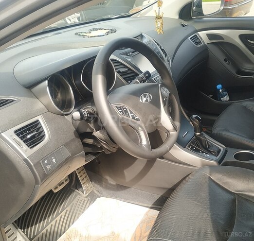 Hyundai Elantra 2014, 210,000 km - 1.8 л - Bakı