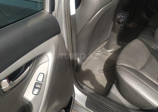 Hyundai Elantra 2014, 210,000 km - 1.8 л - Bakı