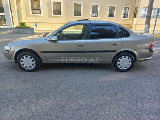 Opel Vectra 1997, 300,000 km - 1.8 l - Bakı