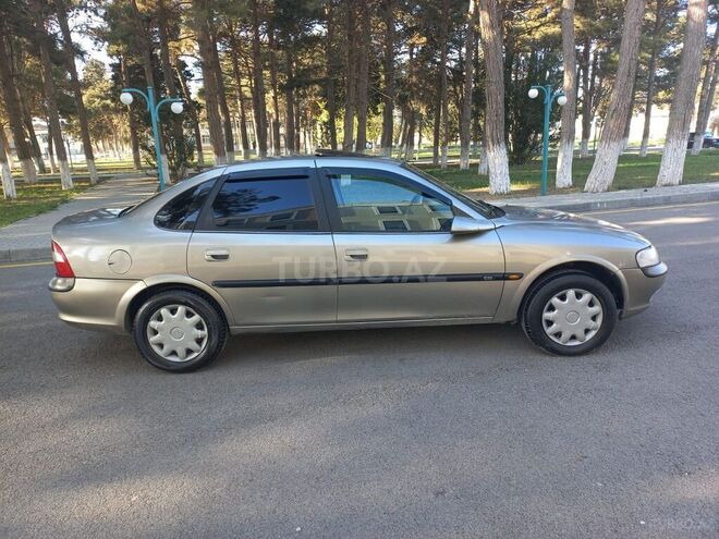 Opel Vectra 1997, 300,000 km - 1.8 l - Bakı