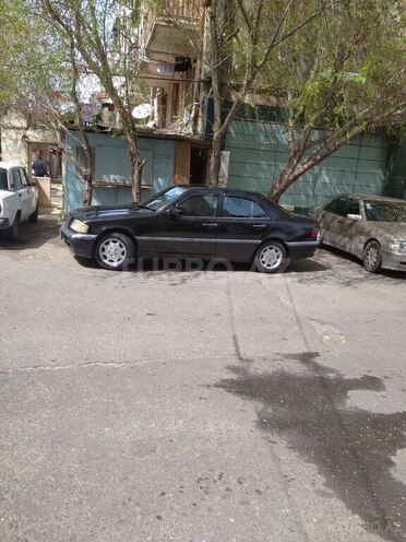 Mercedes C 230 1998, 619,597 km - 2.3 l - Bakı