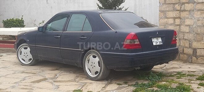 Mercedes C 220 1995, 295,000 km - 2.2 л - Bakı