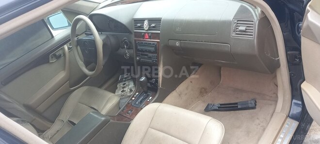 Mercedes C 220 1995, 295,000 km - 2.2 л - Bakı