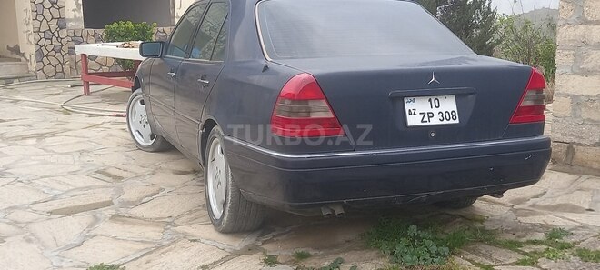 Mercedes C 220 1995, 295,000 km - 2.2 л - Bakı