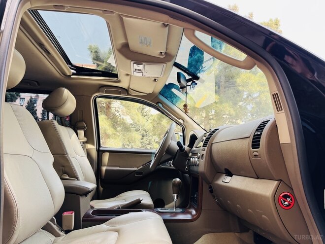 Nissan Pathfinder 2006, 92,000 km - 4.0 л - Bakı