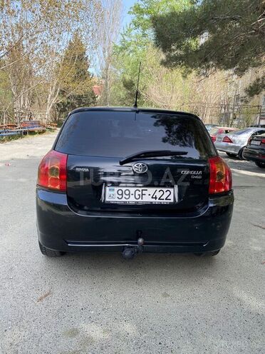 Toyota Corolla 2005, 243,000 km - 1.4 l - Bakı
