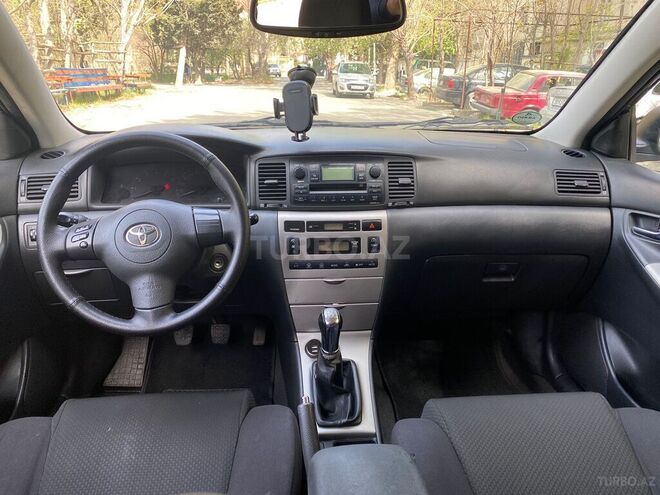 Toyota Corolla 2005, 243,000 km - 1.4 l - Bakı