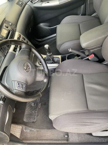 Toyota Corolla 2005, 243,000 km - 1.4 l - Bakı
