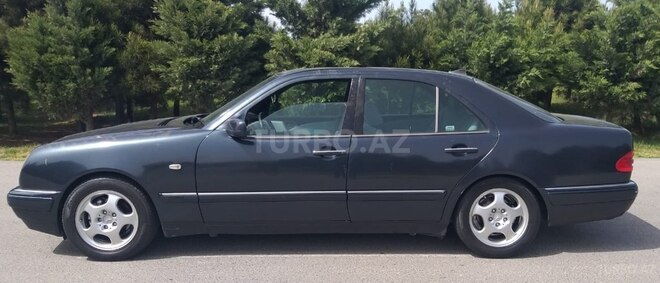 Mercedes E 220 1997, 408,780 km - 2.2 l - Sumqayıt