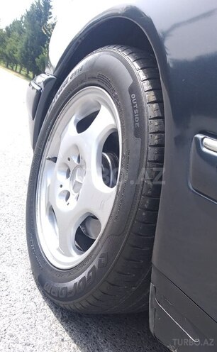 Mercedes E 220 1997, 408,780 km - 2.2 l - Sumqayıt