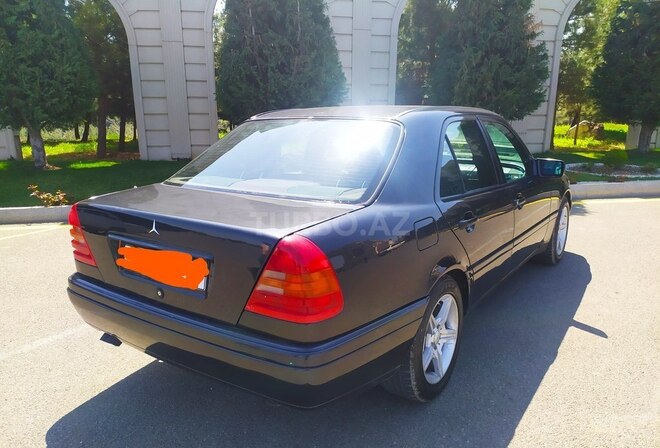 Mercedes C 220 1996, 200,000 km - 2.2 l - Gəncə