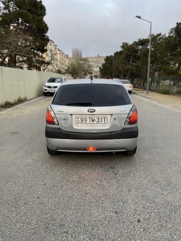 Kia Rio 2005, 290,000 km - 1.5 l - Bakı