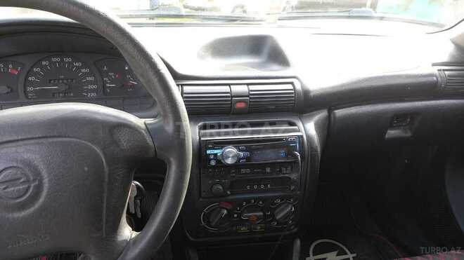 Opel Astra 1996, 426,000 km - 1.6 l - Bakı