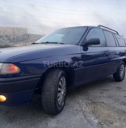 Opel Astra 1996, 426,000 km - 1.6 l - Bakı