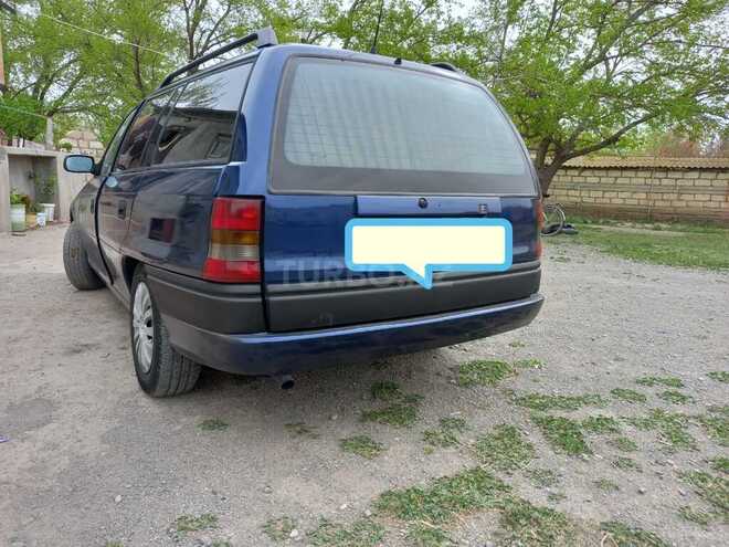 Opel Astra 1996, 426,000 km - 1.6 l - Bakı
