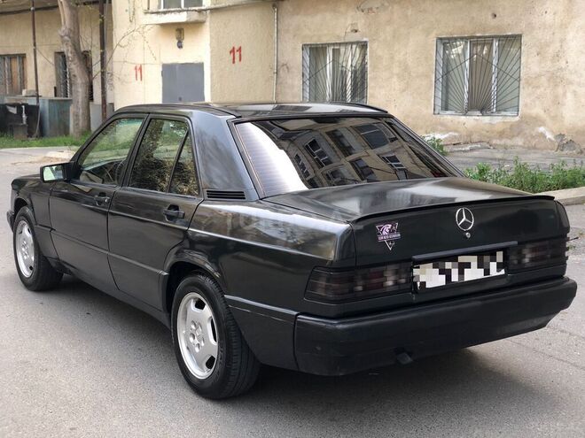 Mercedes 190 1992, 322,600 km - 1.8 l - Bakı