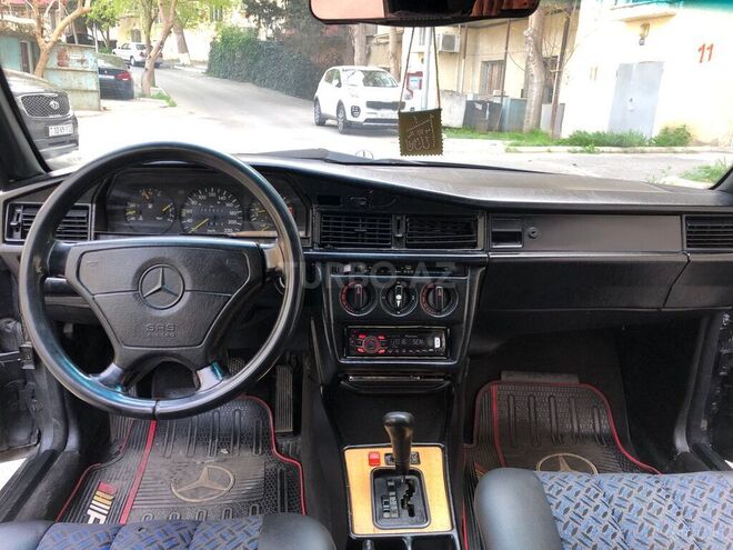 Mercedes 190 1992, 322,600 km - 1.8 l - Bakı