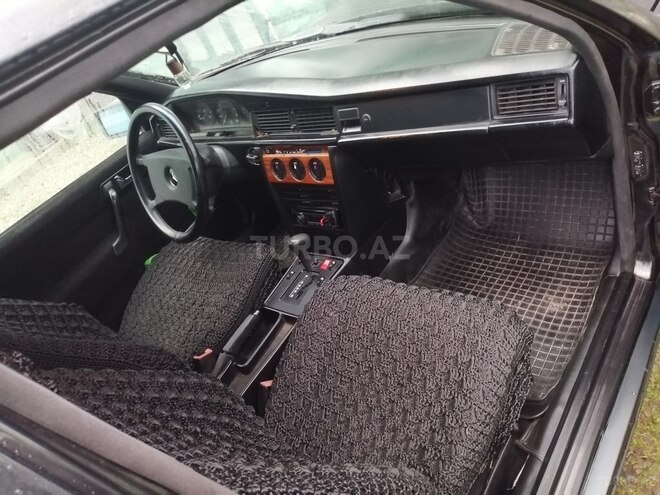 Mercedes 190 1993, 475,000 km - 2.5 l - Masallı