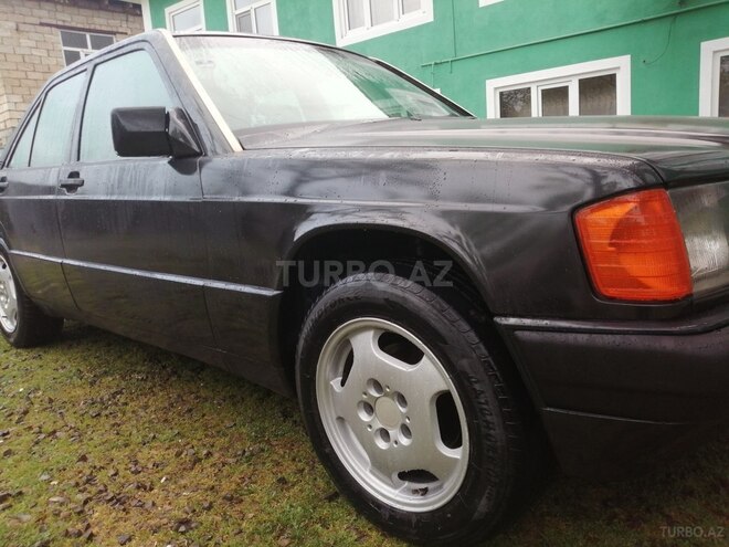 Mercedes 190 1993, 475,000 km - 2.5 l - Masallı