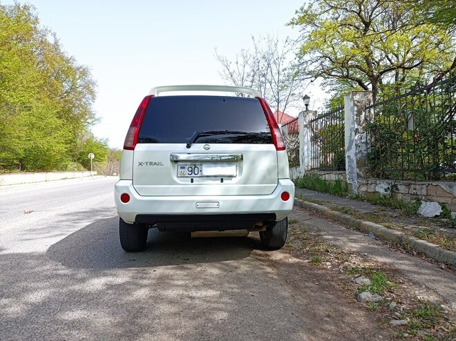Nissan X-Trail 2003, 226,000 km - 2.0 l - Qusar