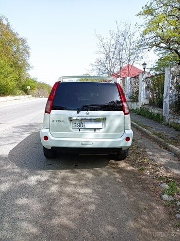 Nissan X-Trail 2003, 226,000 km - 2.0 l - Qusar