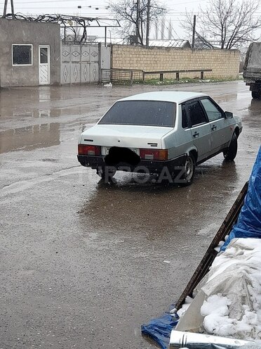 LADA (VAZ) 21099 2000, 180,000 km - 1.5 l - Xudat