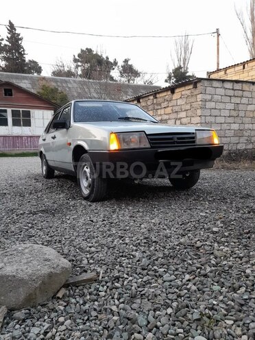 LADA (VAZ) 21099 2000, 180,000 km - 1.5 l - Xudat