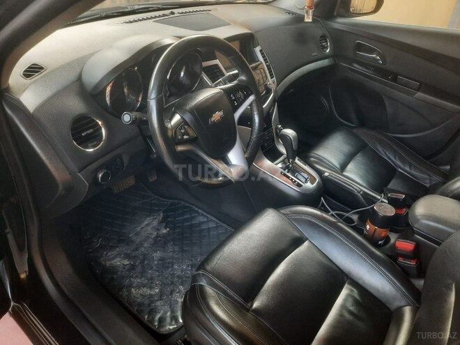Chevrolet Cruze 2015, 201,919 km - 1.4 л - Şirvan