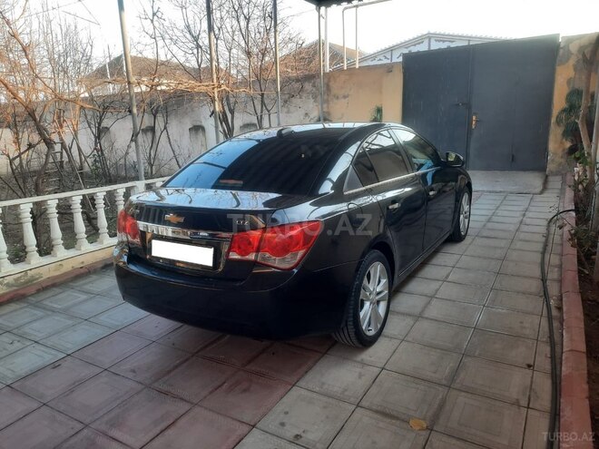 Chevrolet Cruze 2015, 201,919 km - 1.4 л - Şirvan