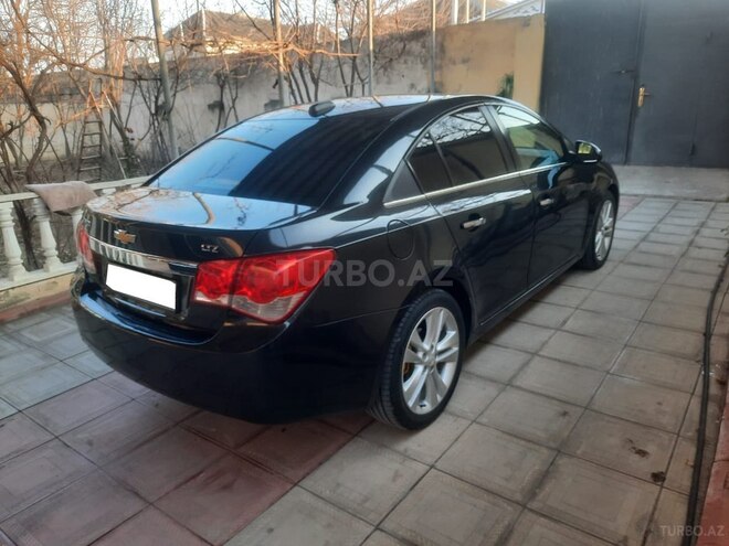 Chevrolet Cruze 2015, 201,919 km - 1.4 л - Şirvan