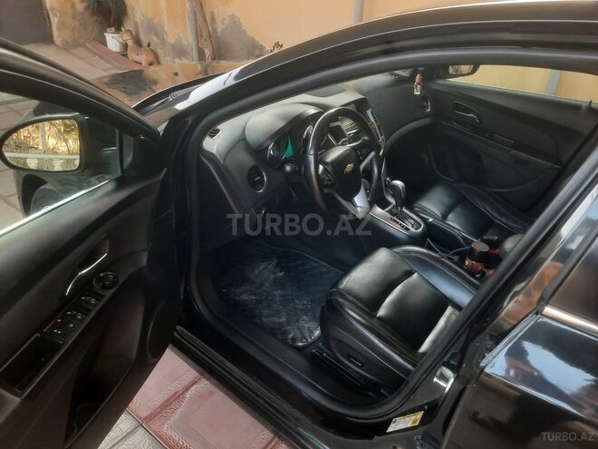 Chevrolet Cruze 2015, 201,919 km - 1.4 л - Şirvan