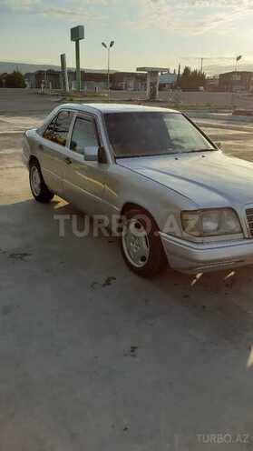 Mercedes E 220 1996, 567,890 km - 2.2 л - Şəmkir