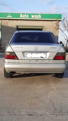 Mercedes E 220 1996, 567,890 km - 2.2 л - Şəmkir