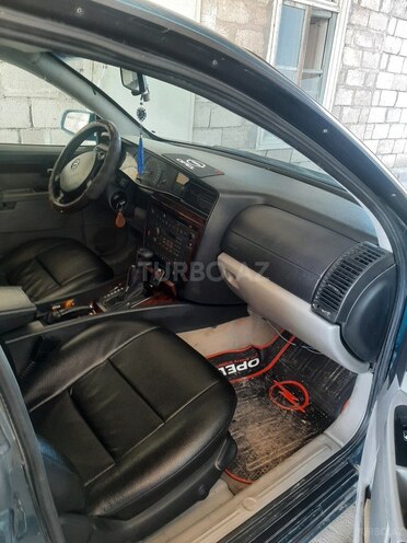 Opel Omega 2003, 168,054 km - 3.0 л - Neftçala