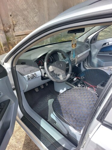 Opel Astra 2005, 269,000 km - 1.4 l - Bakı