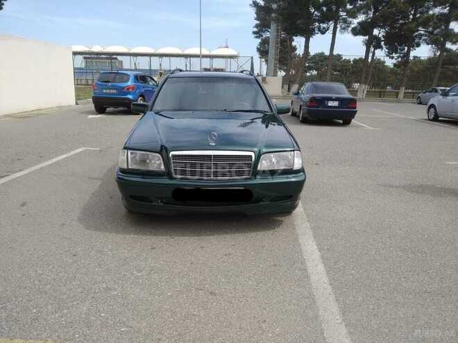 Mercedes C 220 2000, 361,423 km - 2.2 l - Sumqayıt