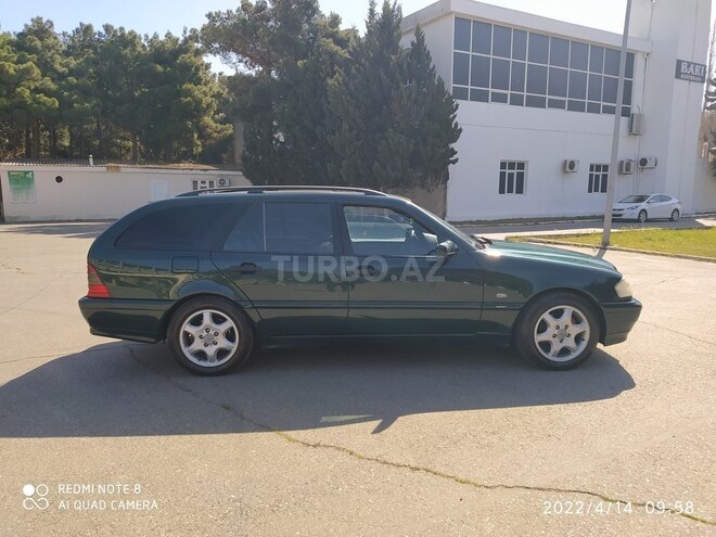 Mercedes C 220 2000, 361,423 km - 2.2 l - Sumqayıt