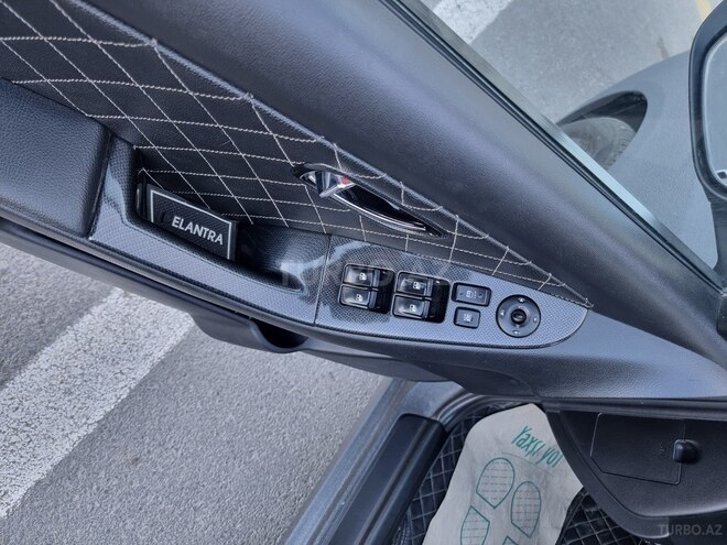 Hyundai Elantra 2010, 123,000 km - 2.0 l - Bakı