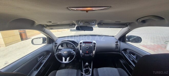 Kia Ceed 2010, 176,000 km - 1.6 l - Bakı