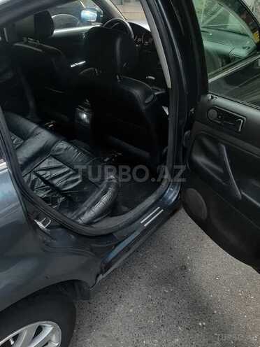 Volkswagen Passat 2002, 200,000 km - 1.8 l - Bakı