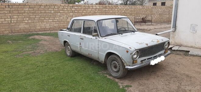 LADA (VAZ) 21011 1975, 257,000 km - 1.5 л - Gəncə