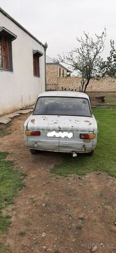 LADA (VAZ) 21011 1975, 257,000 km - 1.5 л - Gəncə