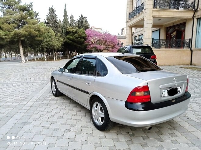 Opel Vectra 1997, 420,000 km - 2.0 l - Xırdalan