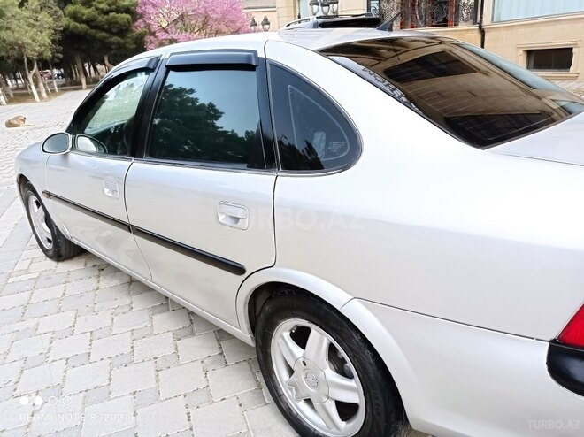 Opel Vectra 1997, 420,000 km - 2.0 l - Xırdalan